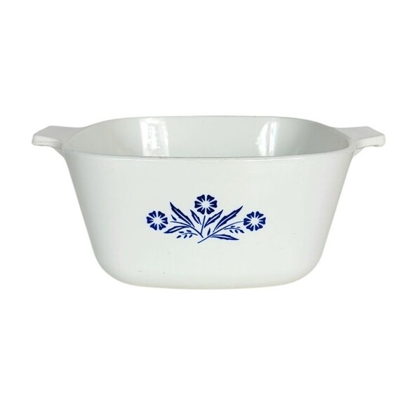 Vintage Cornflower Corning Ware 1 3/4 QT. P-134-B Casserole Baking Dish - Picture 6 of 9